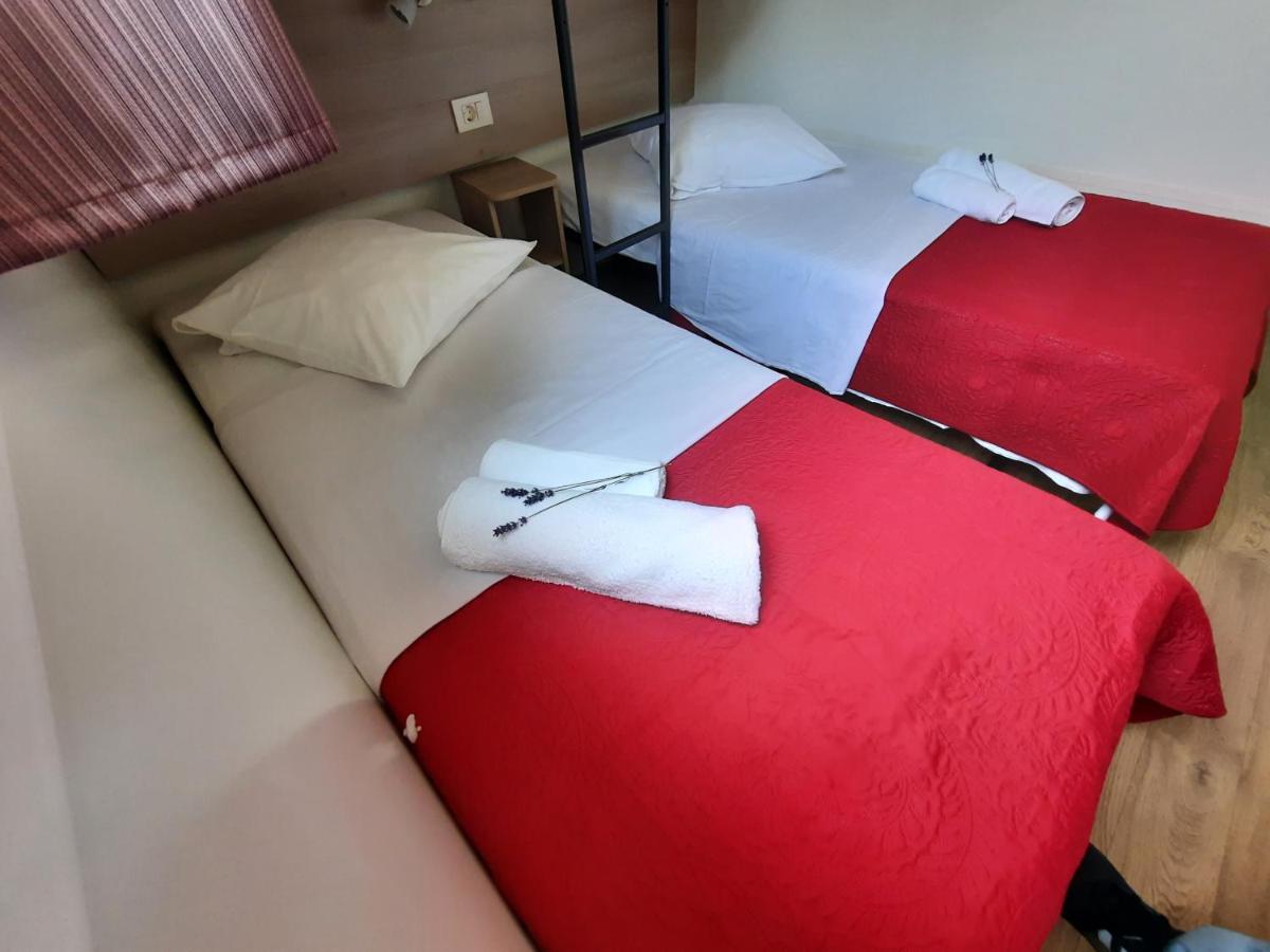 Kamp Rujno Hotell Starigrad Paklenica Exteriör bild