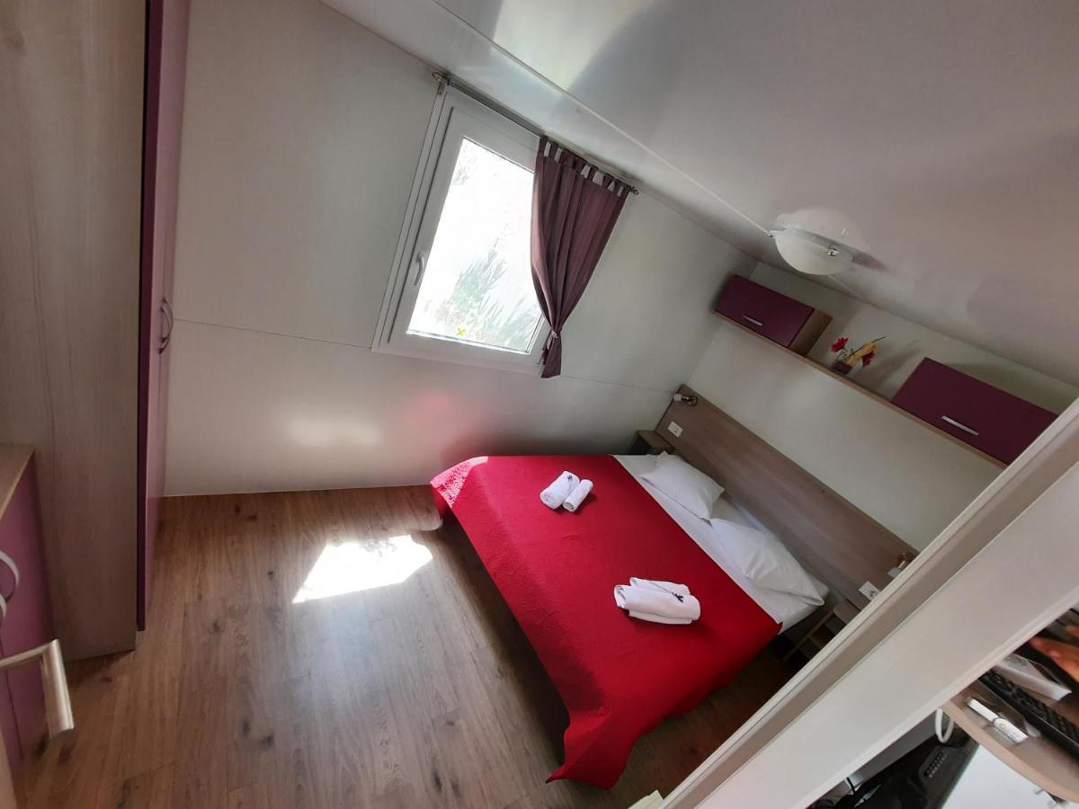Kamp Rujno Hotell Starigrad Paklenica Exteriör bild
