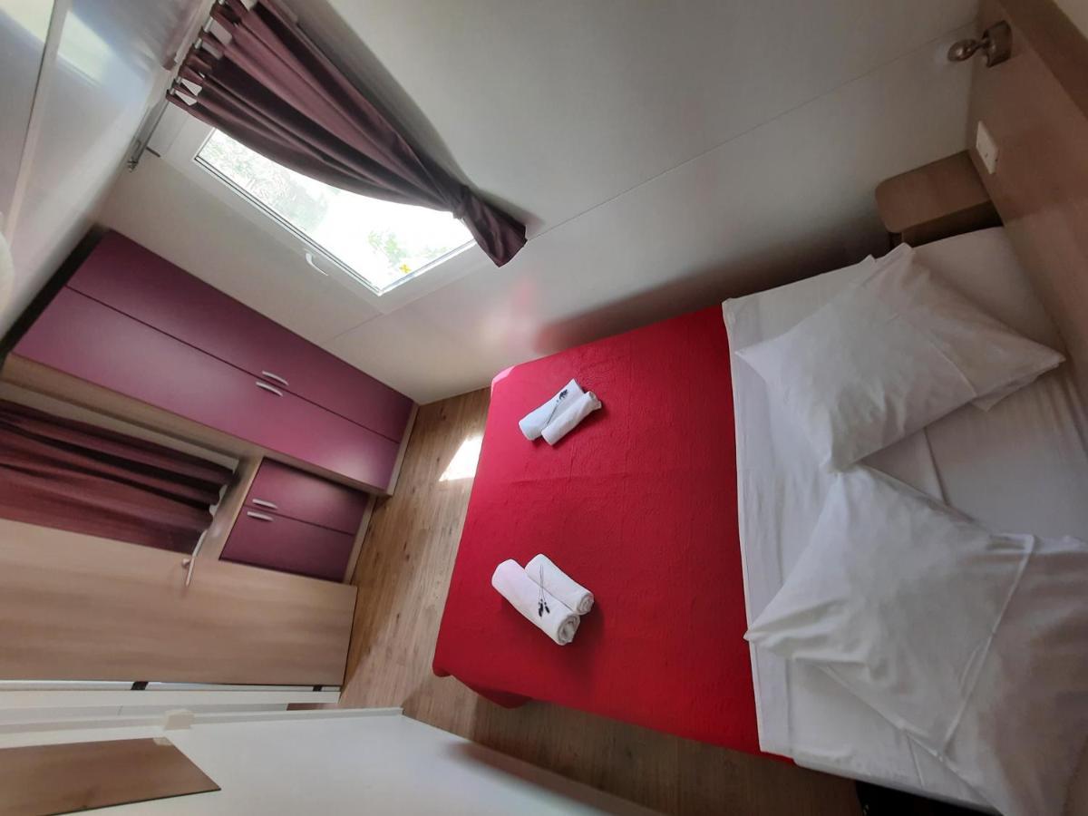 Kamp Rujno Hotell Starigrad Paklenica Exteriör bild