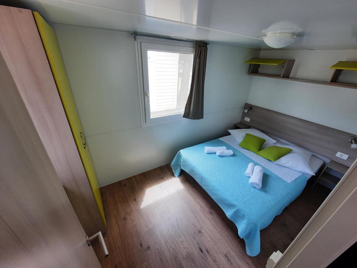 Kamp Rujno Hotell Starigrad Paklenica Exteriör bild