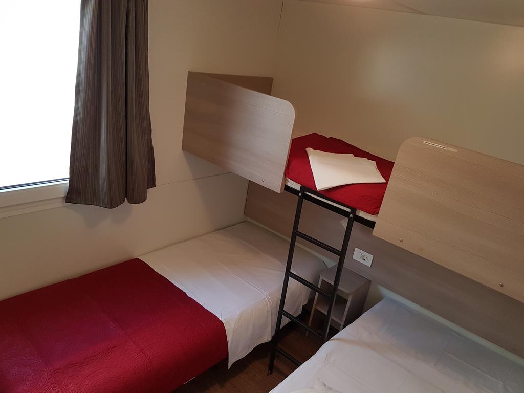 Kamp Rujno Hotell Starigrad Paklenica Exteriör bild
