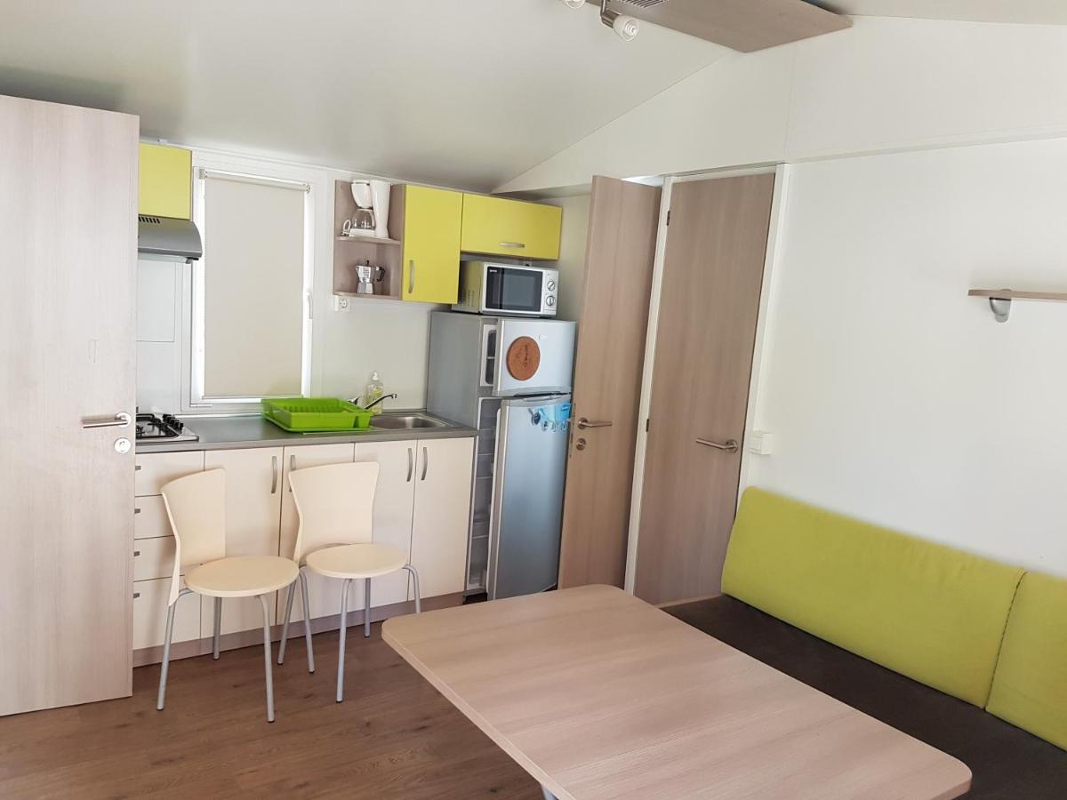 Kamp Rujno Hotell Starigrad Paklenica Exteriör bild